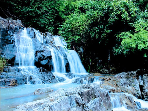 Mơ thấy suối chọn số nào gặp may