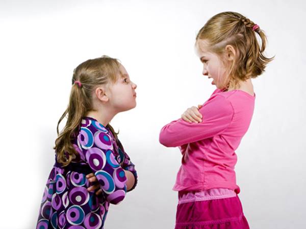 Nằm mơ thấy đánh nhau là số mấy đánh con gì trúng giải độc đắc 