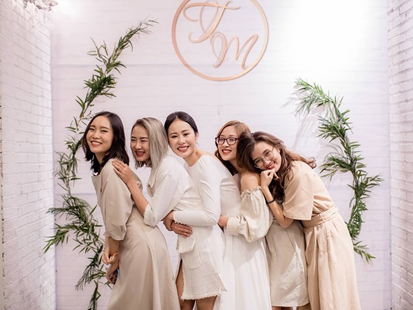 Mơ thấy đi đám cưới đánh con gì, có phải điềm lành?
