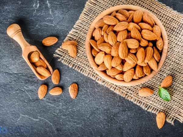 Ngủ mơ thấy hạnh nhân báo điềm gì