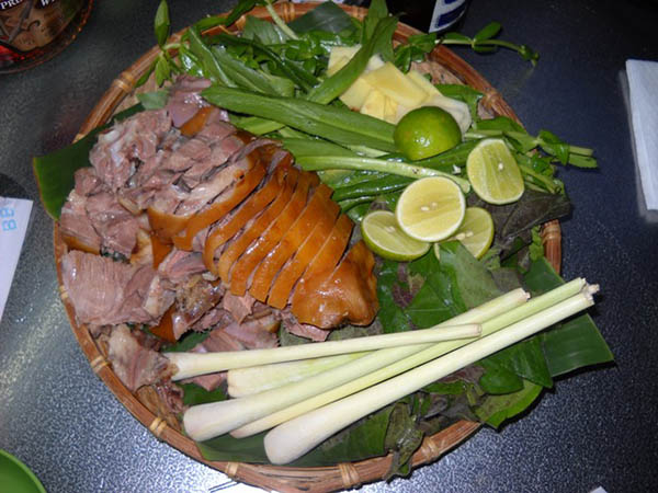 Giải mã bí ẩn giấc mơ thấy ăn thịt chó