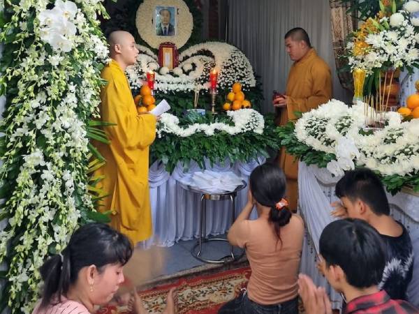 Nằm mơ thấy hàng xóm mất có ý nghĩa gì, con số gì lộc lá?